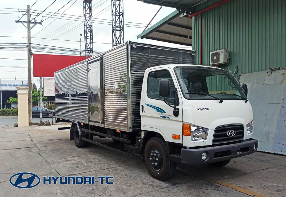 xe_tai_thung_kin_inox_7_tan_hyundai 110xl